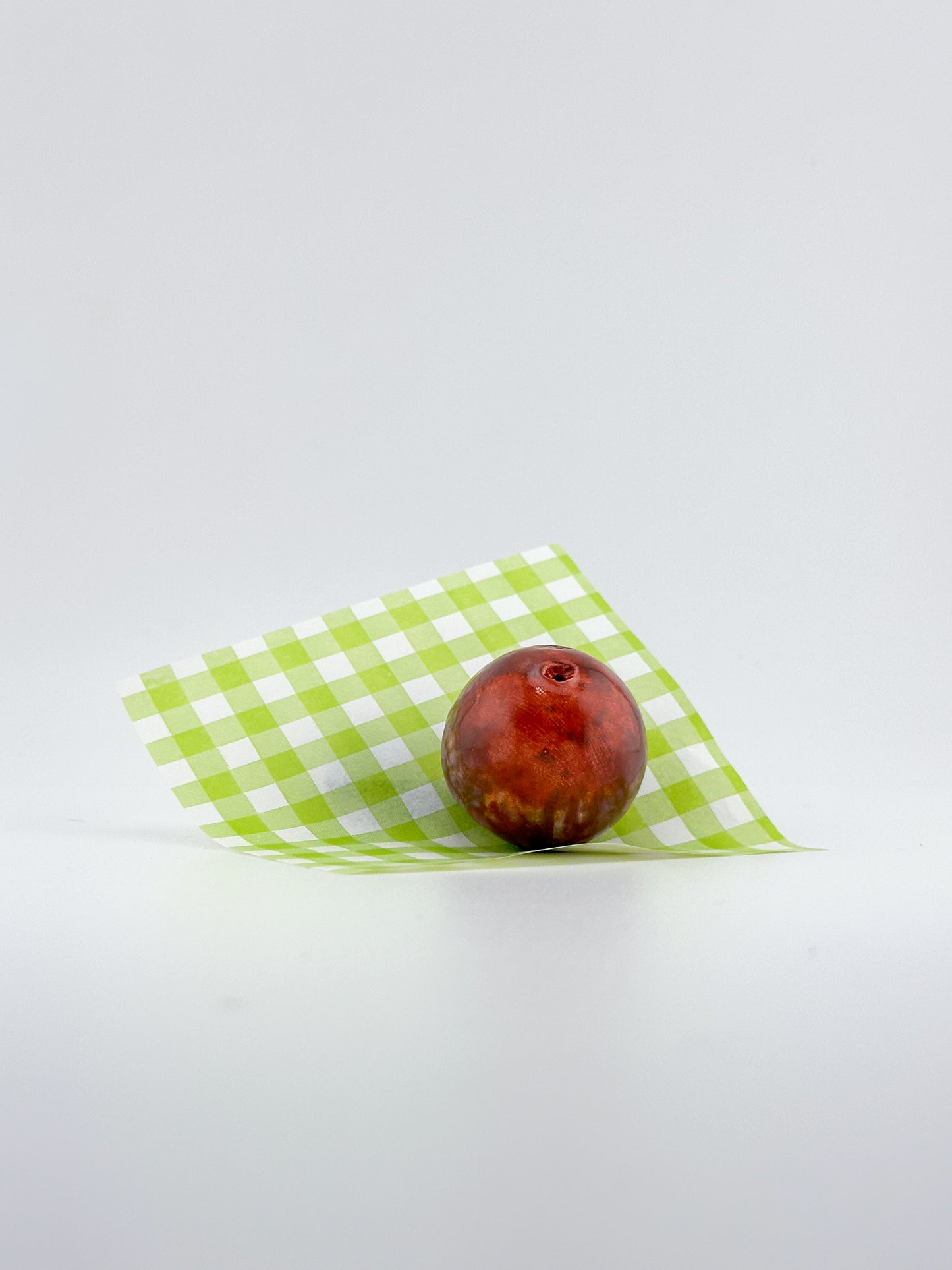 Cherokee Purple Tomato / Miniature Heirloom