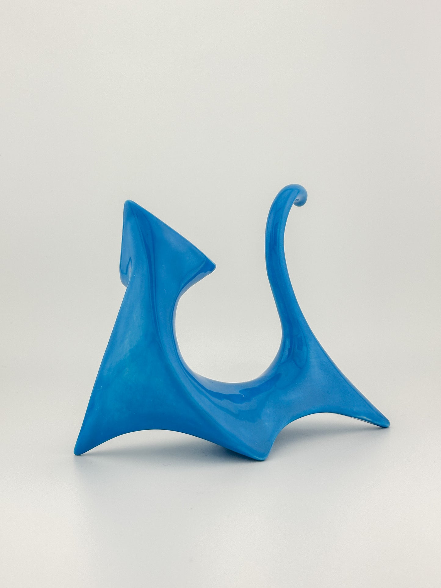Blue Modern Cat