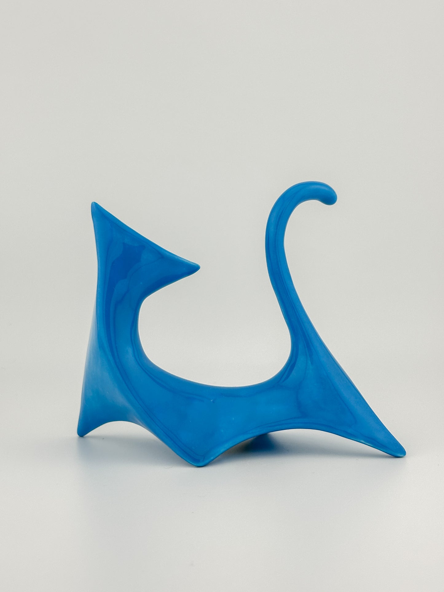 Blue Modern Cat