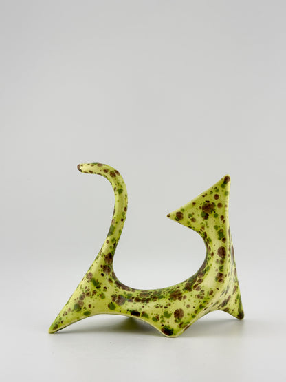 Modern Cat / Pistachio Green Crystal / Right