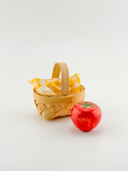Brandywine Red Tomato / Miniature Heirloom / Red