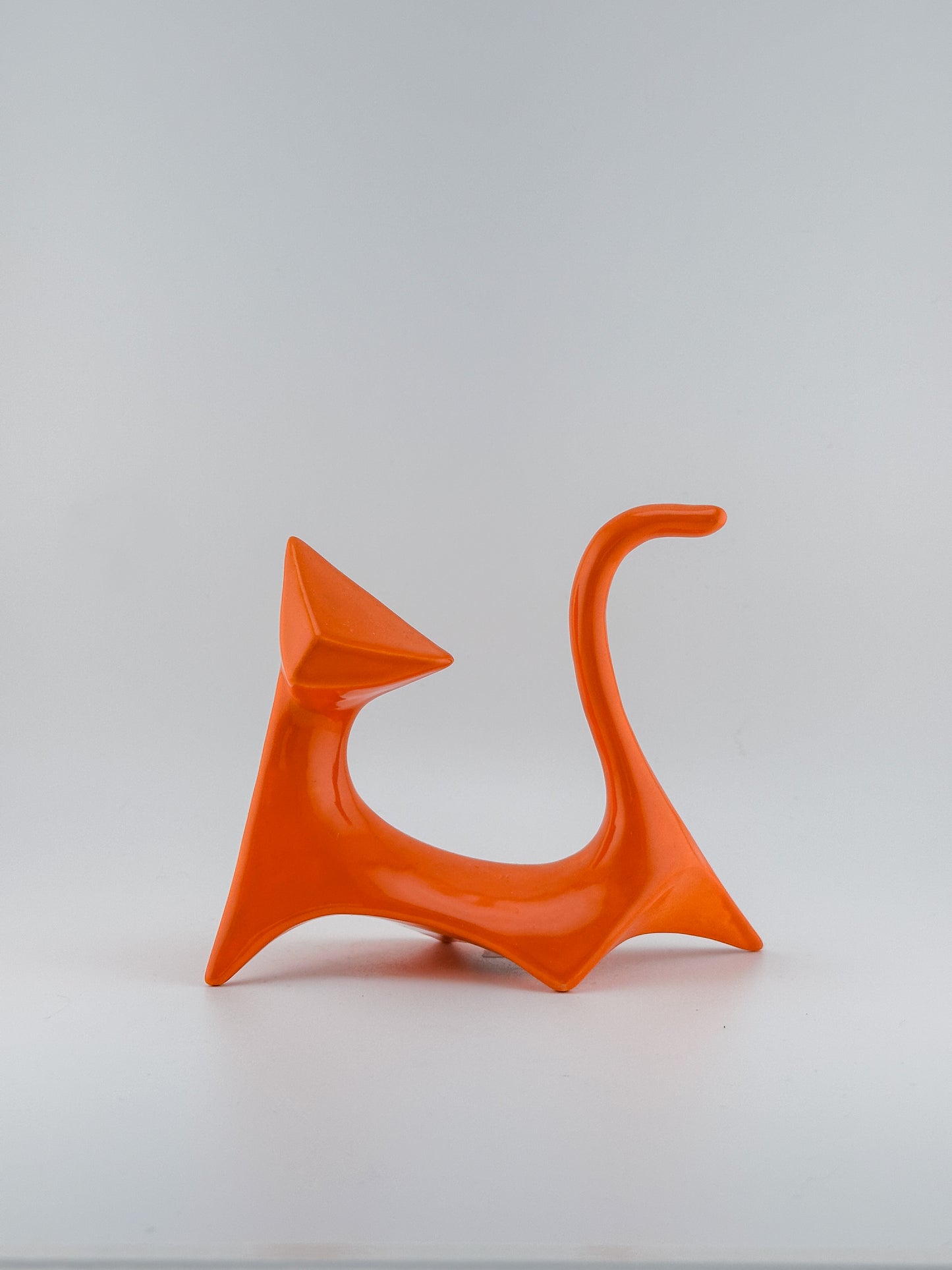 Modern Cat / Orange / Right