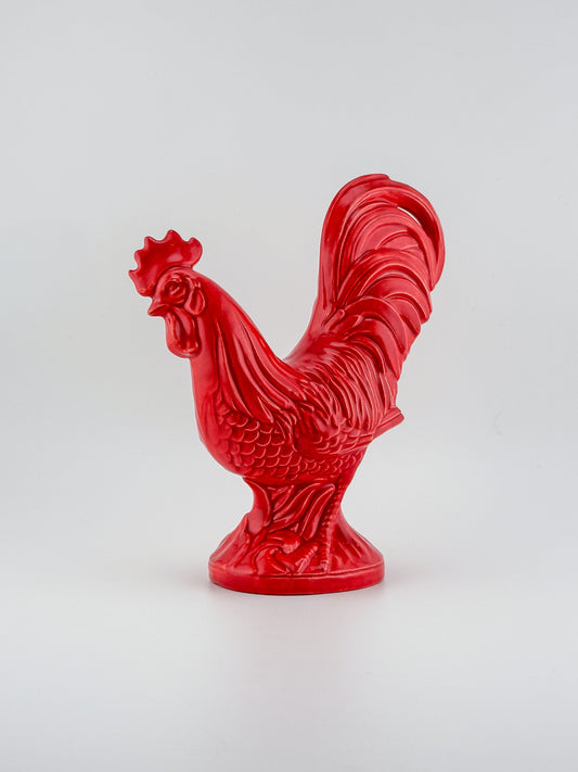 Rooster Looking Around / Red